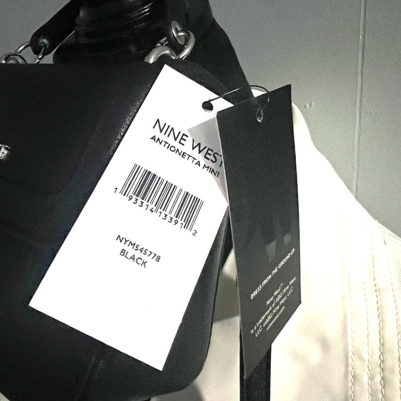 🧭 Nine West 🗣️ From the Archives 😎 “Antionetta Mini” 🐜 - Picture 4 of 9